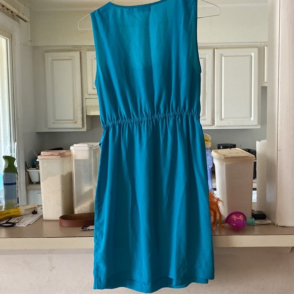 Dress teal cutsy v neck no sleeve belt tie on corner - Picture 5 of 8
